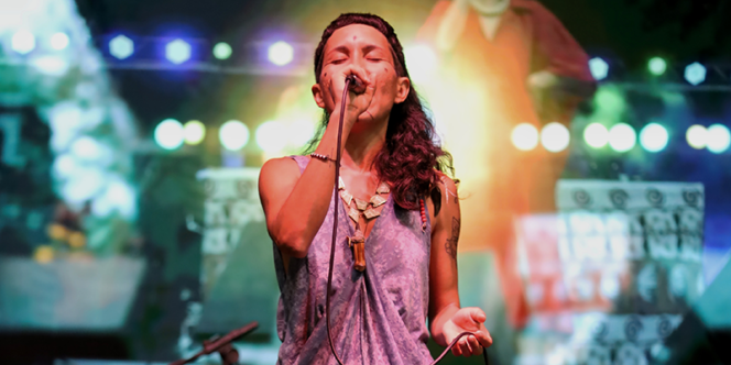 Siba Puri com participação AnaBya e Vic Von Poser