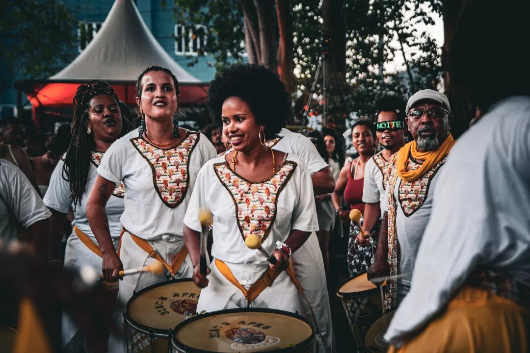 Especial Carnaval: Bloco ÉdiSanto e +