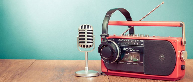 Hoje é dia do rádio