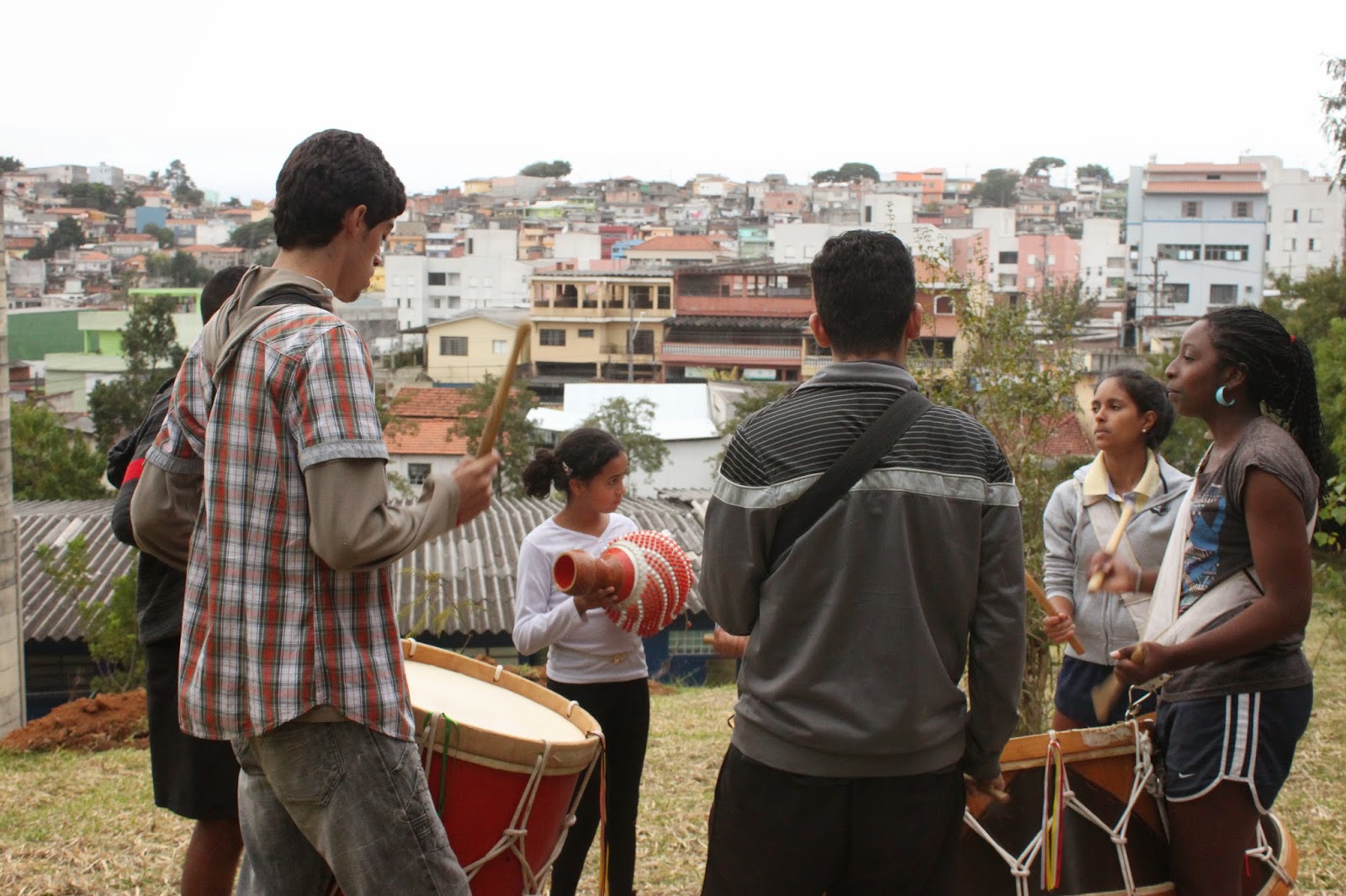 Maracatu no Jardim São Luís